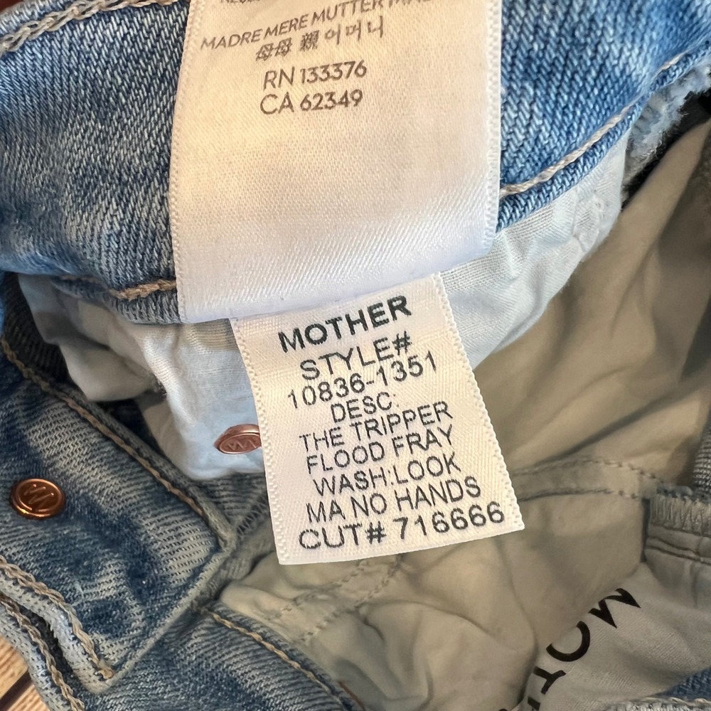 Mother The Tripper Flood Fray Jeans Look Ma No Hands Light Wash 27 High Rise - Picture 6 of 12